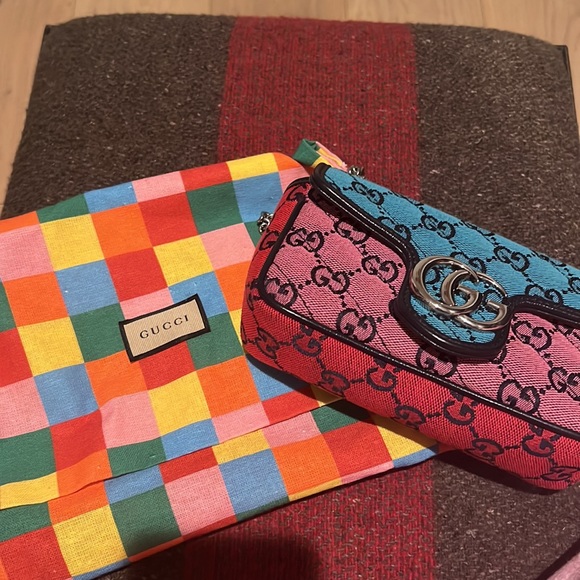Newness alert - Gucci multicolor mini! - Picture 4 of 7